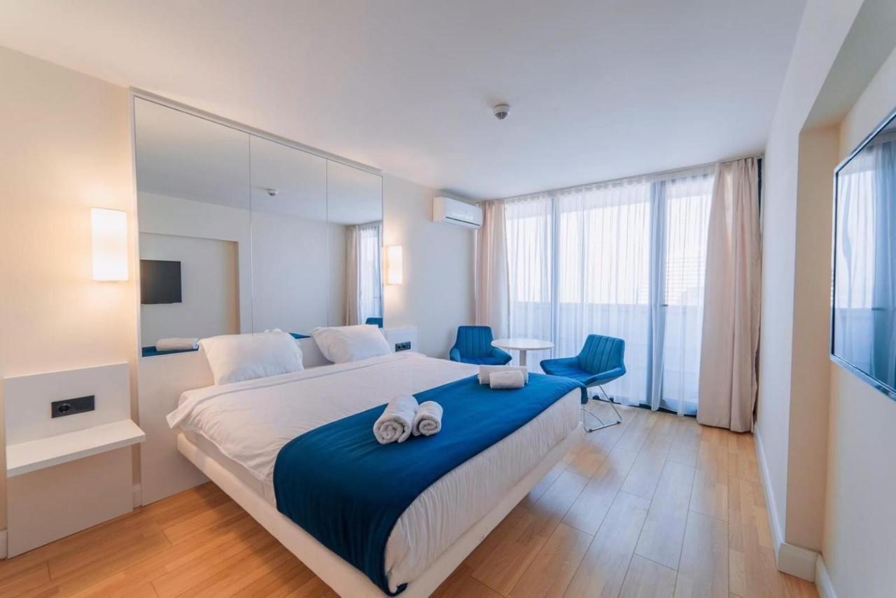 Orbi City Sea View Batumi Exterior photo