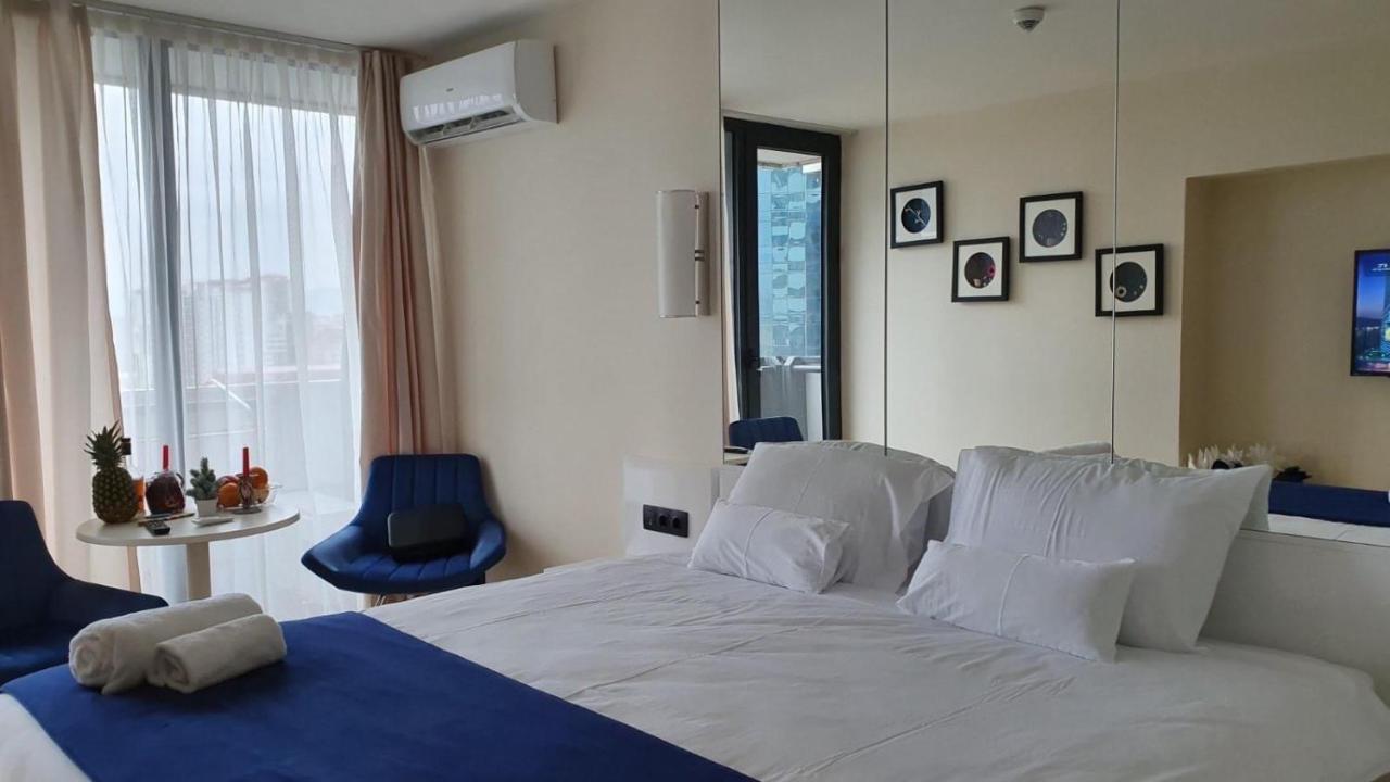 Orbi City Sea View Batumi Exterior photo